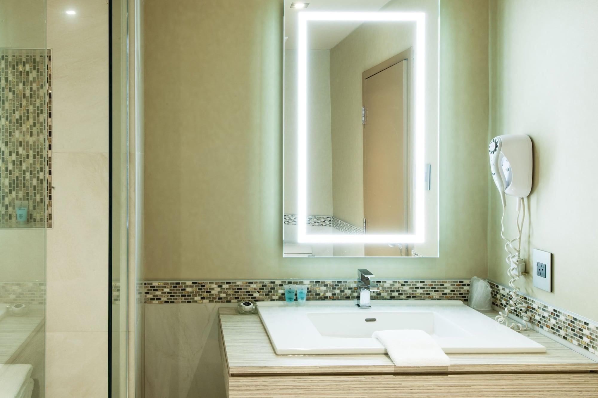 Hotel Le Chabrol Hotel&suites