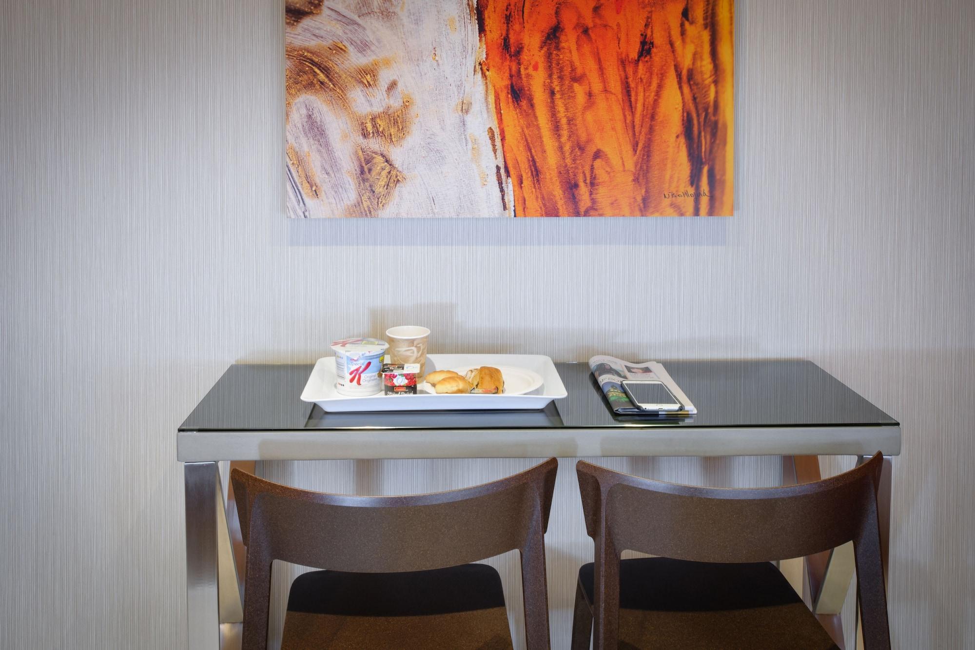 Hotel Le Chabrol Hotel&suites 3*