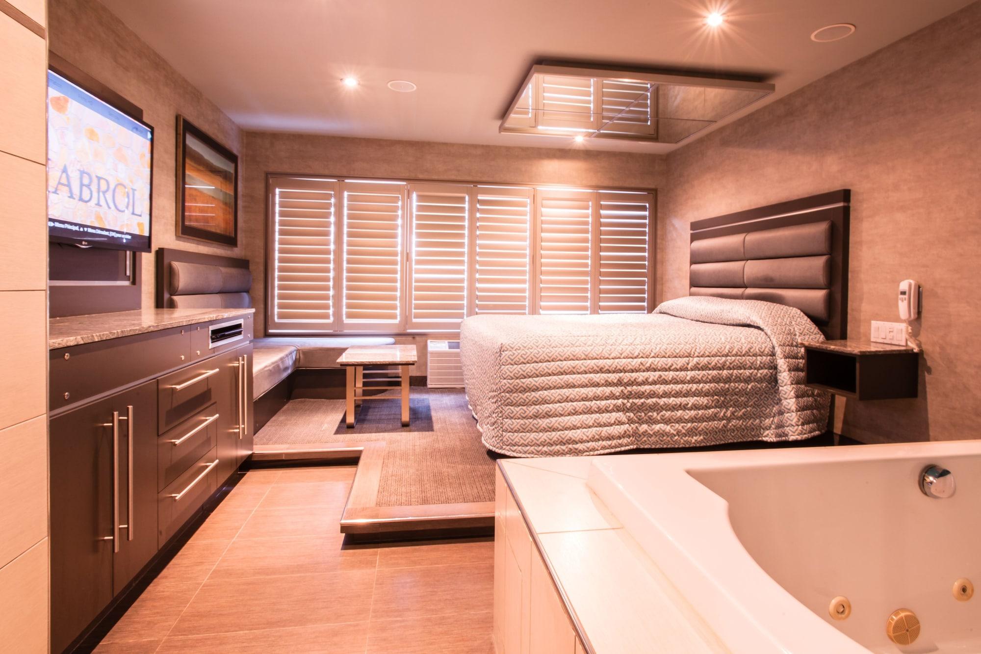 Le Chabrol Hotel&suites Hotel