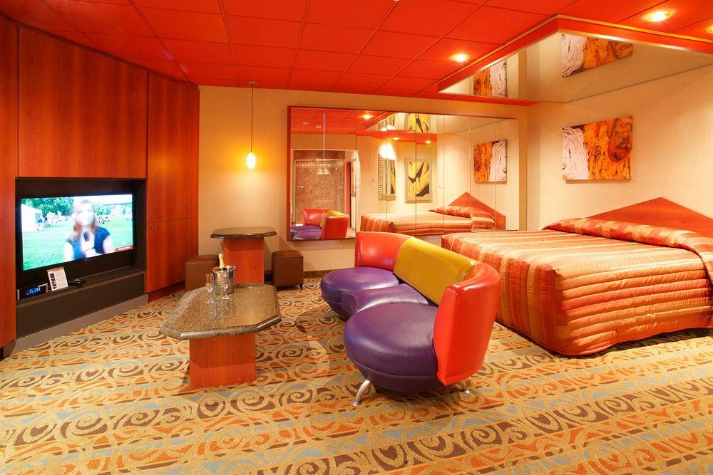 Le Chabrol Hotel&suites 3*