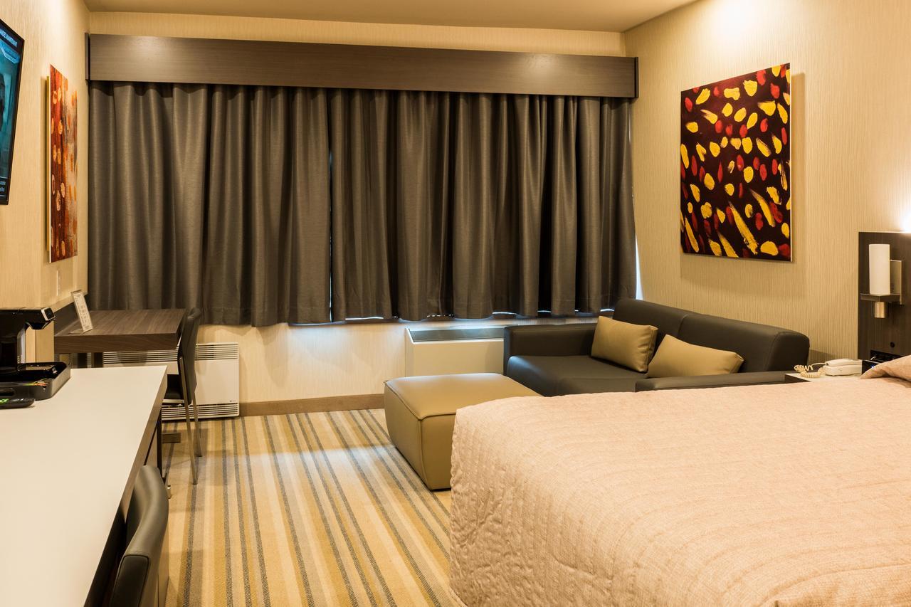 Le Chabrol Hotel&suites Hotel Montréal